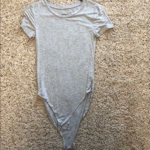 Short sleeve bodysuit